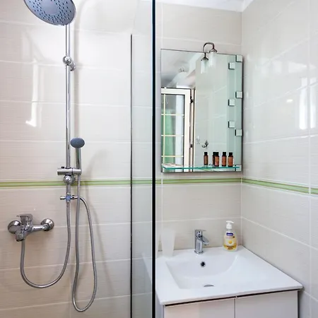Apartment Retzos Himare