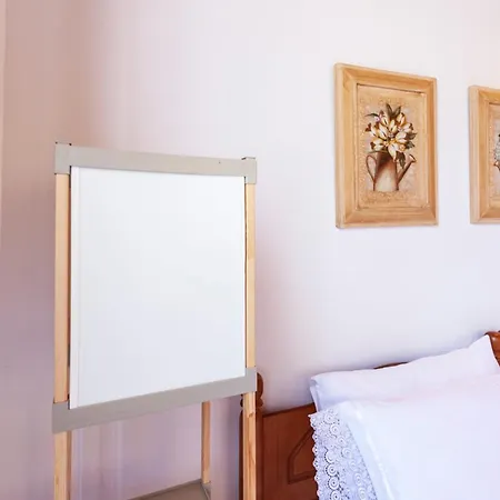 Retzos Appartamento Himare